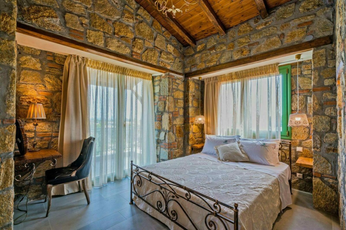 Med_Apart-2_04-mediterraneo-luxury-suites-vourvourou-sithonia-halkidiki